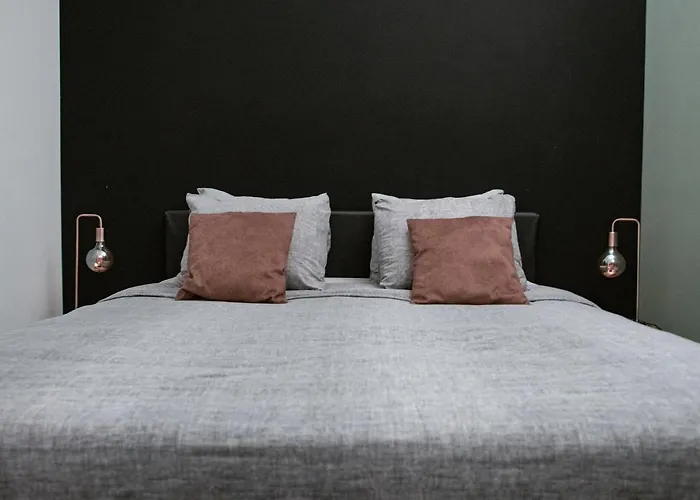 Couette-café Bed & Wellness 3*